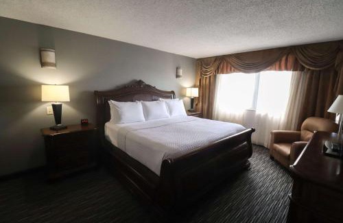 Astrodome Hotel | Wyndham Houston near NRG Park - Medical Center