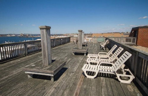 Yachting Village Condominio | Wyndham Inn on the Harbor, perfect location