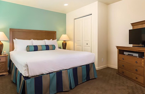 Las Vegas Complejo | Wyndham Tropicana Resort 2BR – Spacious Stay w/ Pool, Spa & Near The Strip