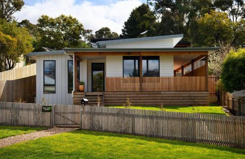 Hepburn Casa | Wynvale Cottage Hepburn -3 bedroom, dog friendly