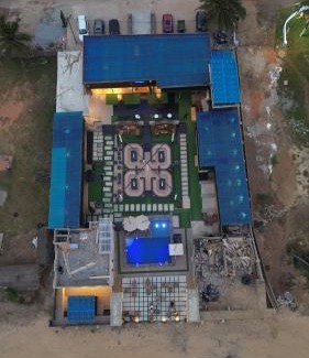 Cape Coast Complejo | Xcape Beach Club