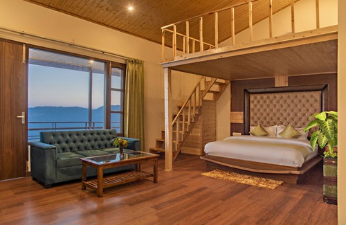 Shimla Hotel | Xenious Micro Vista Elite - Chail