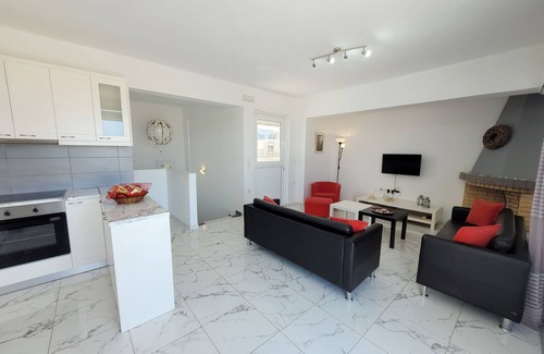 Zipari Villa | XENOS VILLA 3 - VILLA DE LUJO CON PISCINA PRIVADA CERCA DEL MAR.