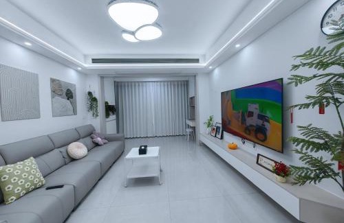 Youjiang District Apartamento | Xiaoni's Homestay