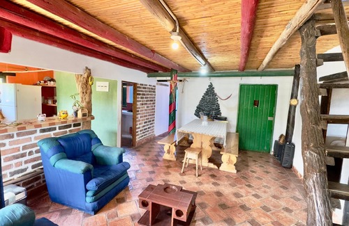 Villa de Leyva Cabina | Xie-Beautiful country cottage with private lake!