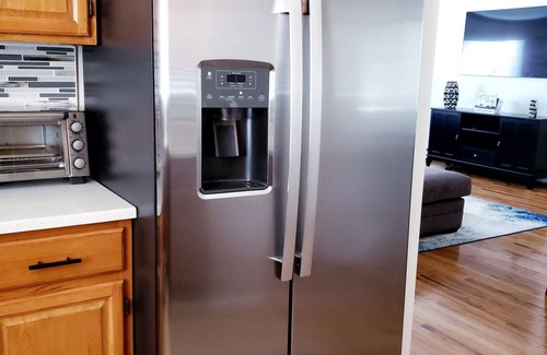 South Jamaica Casa | XL 5⭐ NEAR JFK 5 MINS, AC, PVT PARK, MODERN, NEAR NYC HUBS, MALLS, QUIET, SAFE