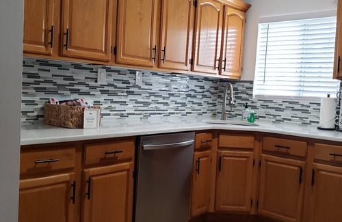 South Jamaica Casa | XL 5⭐ NEAR JFK 5 MINS, AC, PVT PARK, MODERN, NEAR NYC HUBS, MALLS, QUIET, SAFE
