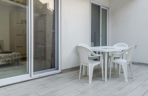 Qawra Apartamento | New Apartment 3 Bdr 2 Bth w Terrace Internet Bugibba