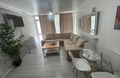 Eltham Apartamento | Xtra 3-bedroom apartment with WiFi in vibrant London