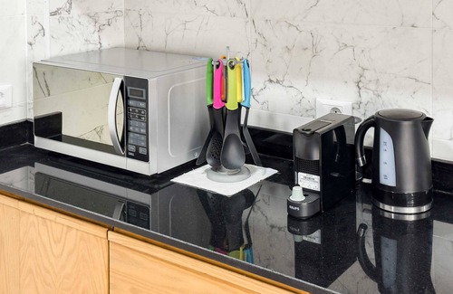 Heliopolis Apartamento | Xuru Stays I The 2bdr Emerald Pearl @ Heart of Heliopolis