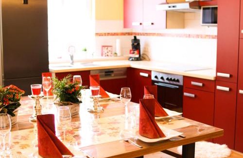 Hayingen Apartamento | XXL-Ferienwohnung Blumenwiese