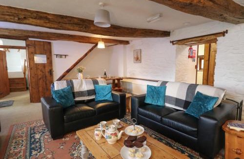 Llanybydder Casa | Y Beudy