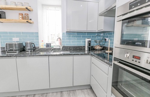 Llanbedr Casa | Y BWTHYN, pet friendly, character holiday cottage in Llanbedr