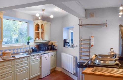 Denbigh Casa | Y Ddol