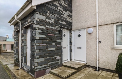 Rhosneigr Cabaña | Y Enciliad