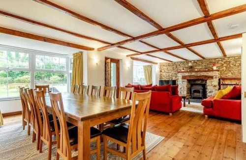 Castlemorris Casa | Y Gwesty Bach