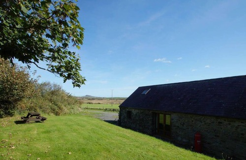 St Brides Casa | Y Stablau - Stables
