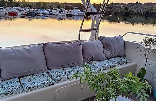 Guernes Casa | Barco-Suite-Jacuzzi-Vista al Lago-Odysea : Yacht de rêve