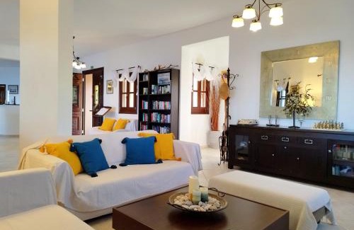 Alonissos Hotel | Yalis Hotel