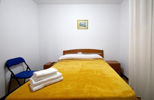 Arriondas Hostal | Yani's Hospedaje Pension 1 estrella