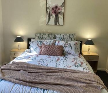 Healesville Casa | Yarra House - Comfortable 3 bedroom home close to everything!
