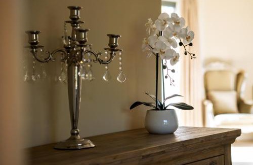 Chirnside Park Casa | Yarra Valley Serenity House in Golf Course Resort