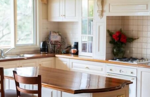 Research Casa | Yarra Valley Vagabond