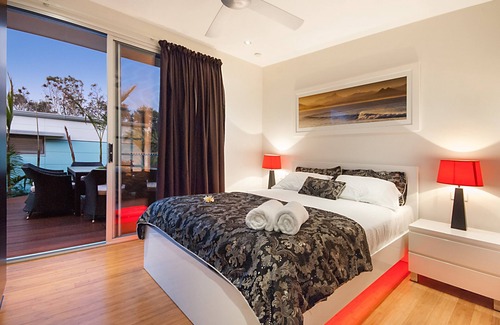 Byron Bay Casa | Yarrawarra Villa - Penthouse romántico de luna de miel en Byron Bay
