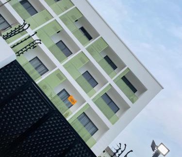 Koforidua Cama Y Desayuno | Yaven Heights Hotel