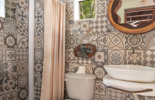 Zona Hotelera Cabina | Yaxchen Tulum Cabañas & Cenote