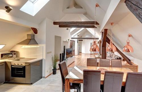 Stare Mesto Apartamento | YAY Central