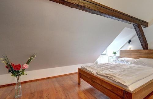 Stare Mesto Apartamento | YAY Central