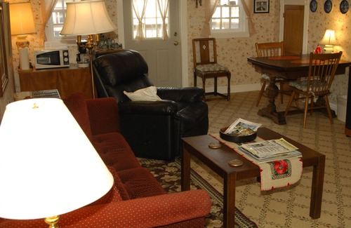 Ferndale Casa | Ye Olde Danish Inn