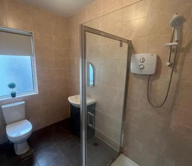 County Galway Apartamento | Yeats Lodge Self catering Apartment and Bar