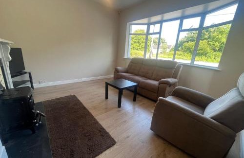 County Galway Apartamento | Yeats Lodge Self catering Apartment and Bar