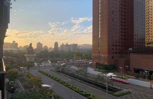 Cianjin District Apartamento | YEH’S Apartment n3-bedroom apartment in charming Kaohsiung City with WiFi, AC.