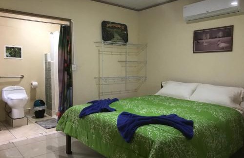 Puerto Jimenez Casa | YEJOS Jungle Lodge