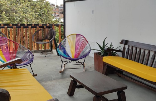 Cali Apartamento | CORAZON AMARILLO CALI