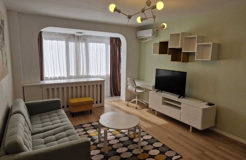 Bucharest City-Centre Apartamento | Apartamento Amarillo - Jardines Cismigiu