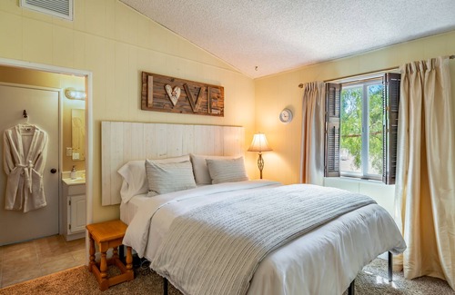 Santa Ynez Casa | Yellow Barn