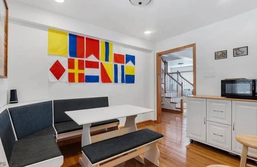 Wildwood Cabaña | Yellow Brick Road Cottage by the Beach