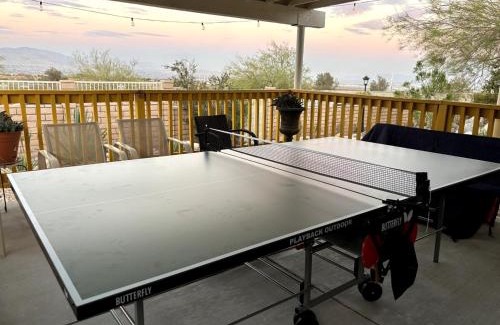 Palm Springs Casa | Yellow Cactus Oasis