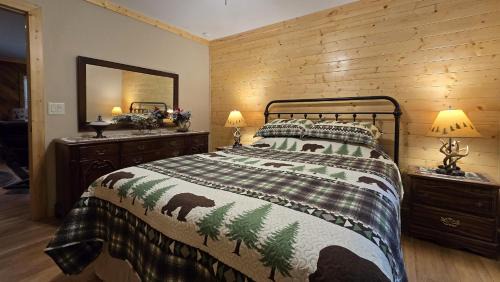 Robbinsville Casa | Yellow Creek Cabin