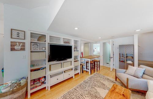 Meredith Casa | Yellow Door Cottage