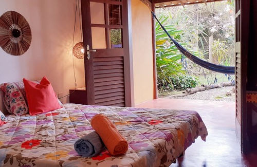 Taboquinhas Casa | Yellow house, complete, unlimited wifi.
