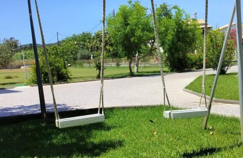 Kavos Apartamento | Yellow House