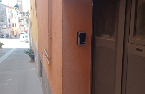 Canino Apartamento | Yellow House