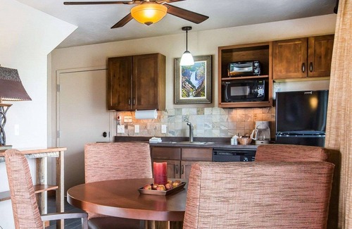 Livingston Cabina | Yellowstone Valley Lodge, Ascend Hotel Collection