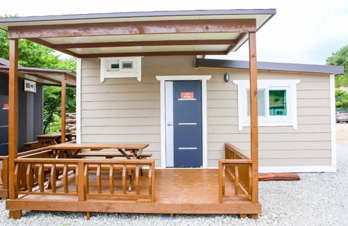 Tojungdo Casa | Yesan Deoksan Charcoal Land Pension