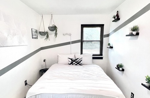 Erie Casa | Yin + Yang